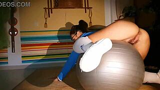 Fitness trainer loads my pussy for extra motivation