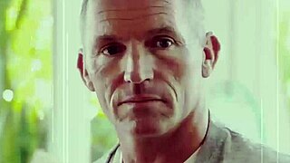 foster stepsiblings fight for bedroom spotlight, who’s hotter, blonde or brunette? 😜