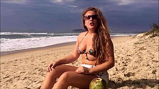 Kellenzinha's eighth episode on YouTube channel, exploring liberalism without secrets