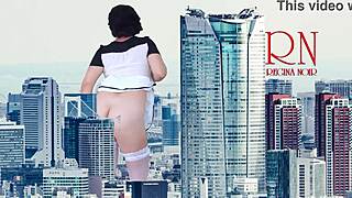 Is This Giant Lady Without Panties Walking The City Really As Tall As King Kong?