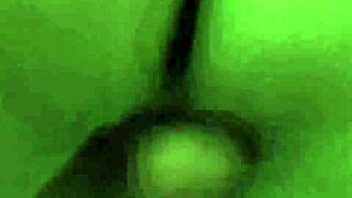 Tuktukpatrol’s petite Pinay opens legs wide for lucky foreigner in wild encounter.