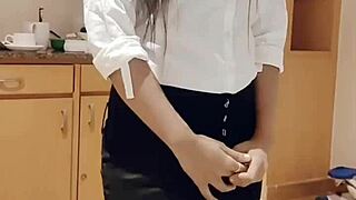 A guest fucks the sexy hotel receptionist