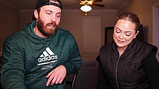 Alexis Kay's Christmas Toy Test: Public Tease to Bedroom Creampie