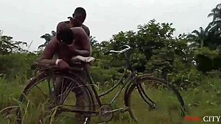 Hot ebony bbw gets fucked on bicycle outdoors