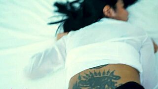 Thai Girlfriend Waiting For Hardcore Fuck