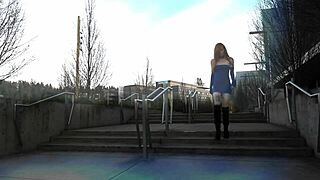 Sexy Gamergirlroxy Slow Motion Non Nude Video