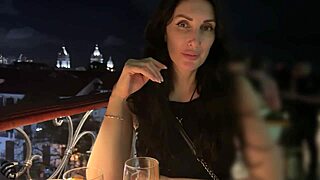 Blowjob in restaurant!