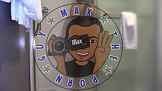 Akira teases me with her pussy until i cum on her ass 😍