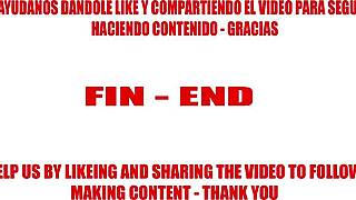 omg, no grites, mi padrastro me folla mientras todos duermen! 😱