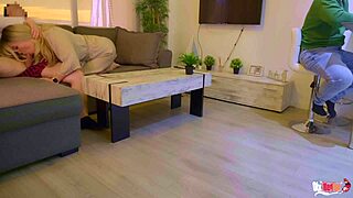 I fuck stepmom ass near hubby