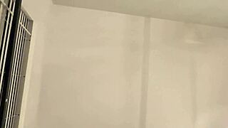 Gorgeous model Sisi Rose squirts and rims her horny boyfriend intensely