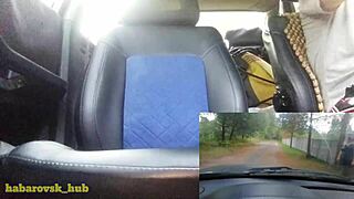 Sexy girl stranger sucked taxi driver hard