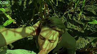 helping my twink buddy in the cornfield got real steamy! 😜