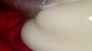 Comendo Uma Bucetinha Deliciosa Outdoors!