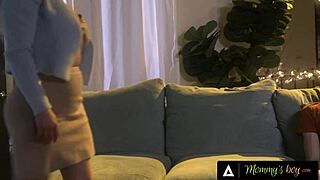 Mommy's boy, wanna know my secret? Curvy milf makes hung stepson so happy!