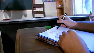 Beautiful Cougar Feels Intense Pleasure From Hard Fucking