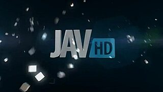 Whoa, milf Nozomi Koizumi gives Asian blowjob and bangs two guys hard! 🔥