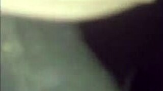 지루한 유부녀 여러 남자랑 글로리홀 좆치기