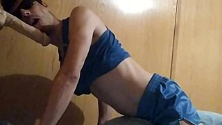 big mouth swallows 25cm toy lionel hearts intensely