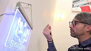 fitness hottie bangs geek at gym fucking hard