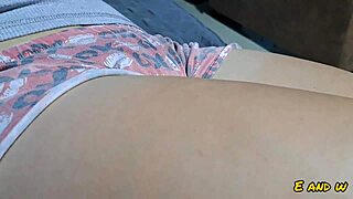 Close up of a big pussy lips of a babysitter’s daughter