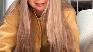 Amelie Dubon Gives Intense Handjob to Her Friend