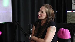 Francis Simas discovers pleasure in anal sex with a transsexual!