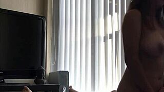 Amateur asian girlfriend rides cock in cowgirl position