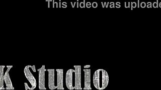 Katrin รับควยยักษ์ในก้นแคบ