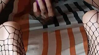 i'm follandola delicioso with foot fetish, acabando en sus pies b�scanos juanlatino