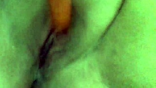 BBW enjoys juicy anal carrot insertion