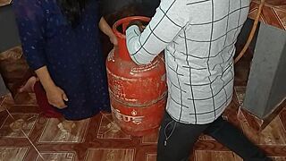 Thirsty Bhabhi's Pussy Problem Fixed In Kitchen Fucking