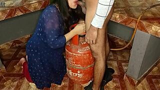 Thirsty Bhabhi's Pussy Problem Fixed In Kitchen Fucking