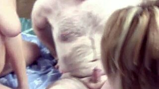 lucky dude banging 2 chubby teens in a hot 3some! 😍