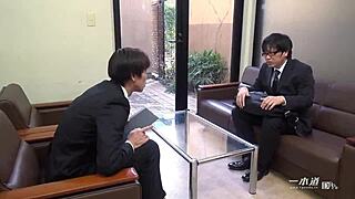 i can’t get enough of Ryoko Murakami’s mature curvy Japanese body in this hot scene