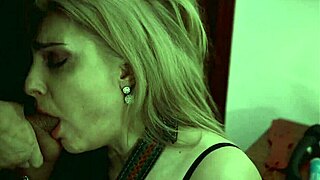 Caty Kiss screams during anal fisting