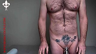 mistress noir and friends playing with huge toys 😈