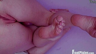 Sylvia Shows Legs And Toes In Fetish Display, Feeling So Exposed.