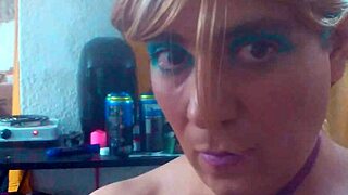 hey, wanna see my hot latina shemale body in action?