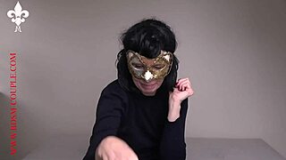 mistress noir and friends playing with huge toys 😈