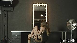 Wow, Watch This Teen Beauty Toy Herself Hard and Deep!