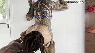 tattooed princess attends training session with damilvvs.