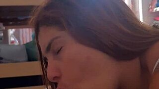 ele gosta de ouvir as minhas hist�rinhas