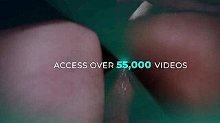 How does Angie Lynx handle intense DP action?