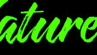 Posh Mature Sindee Dix Goes Wild with Dildo and Fingering on Cam! Unbelievable Solo!