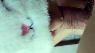 i love serving this big dick with my tits