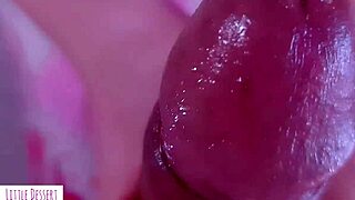 i'm little dessert inviting a fan to my bedroom for some great fucking