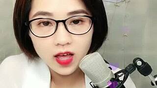 damn, this korean babe with glasses livestreams hot on uplive!