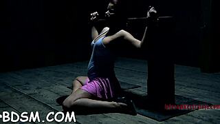 Busty Girl Loves Getting Extreme Fur Pie T