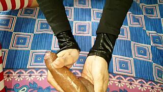 i’m in bed with my step sis for family therapy... damn, her shaved pussy’s so close-up!